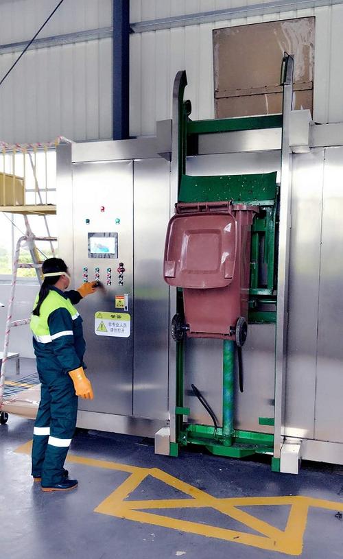 厨余垃圾处理设备价格及厂家上海洁鹿环保科技是一家集研发